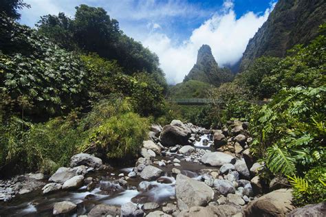 best hikes in maui for family